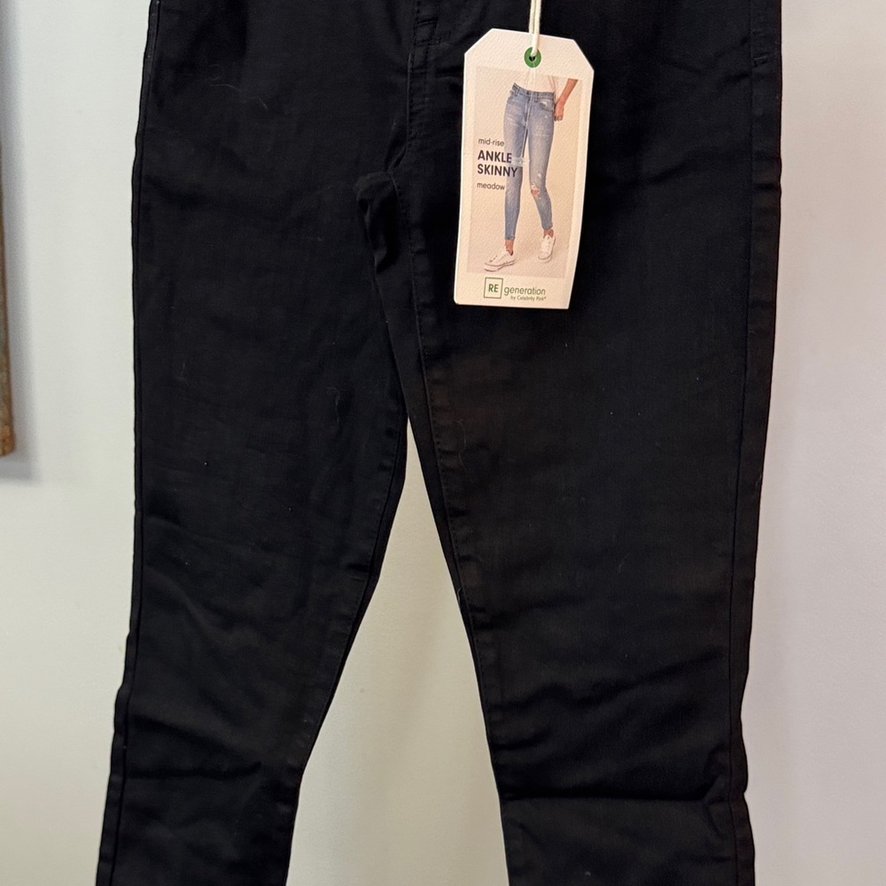 Celebrity Pink black denim ankle Jeans NWT 3/26 - Picture 5 of 12